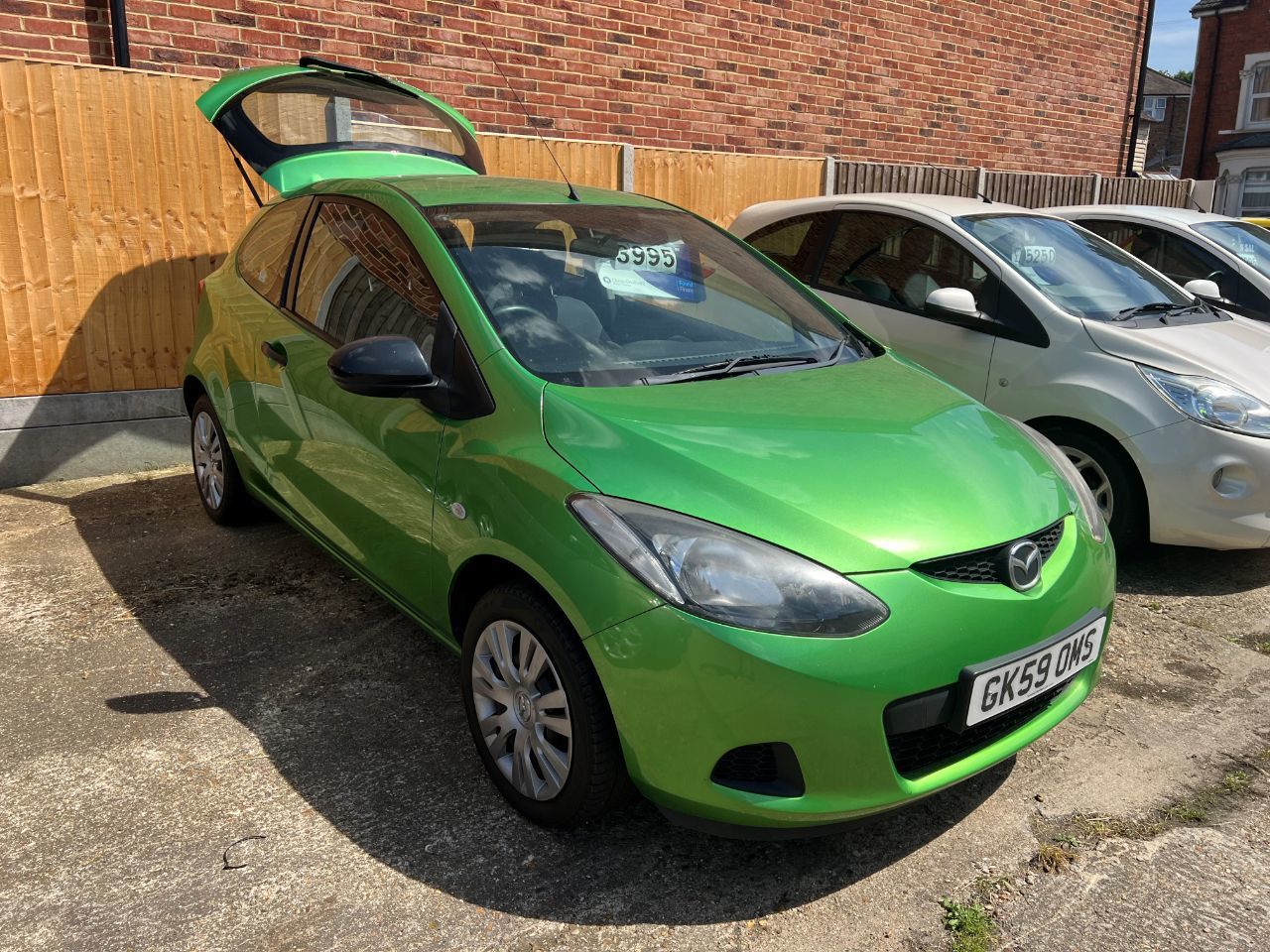 2009 Mazda 2